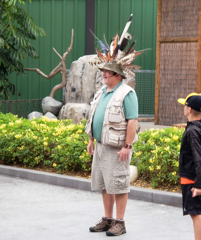 48 Times Wearing A Uniform Was More Funny Than Impressive