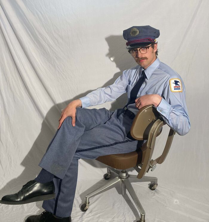 48 Times Wearing A Uniform Was More Funny Than Impressive