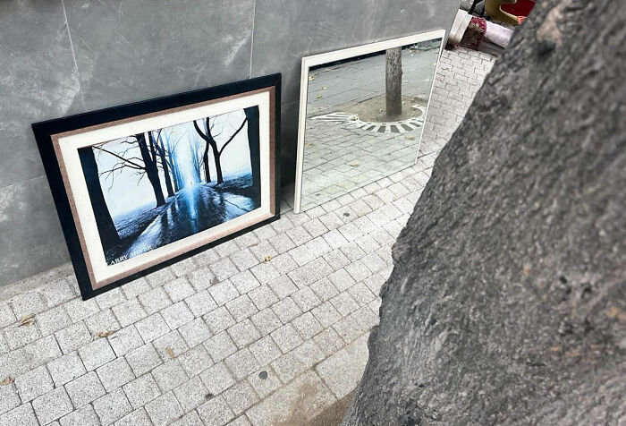 36 New Street Photographs By This Photographer Who Proves That Timing Is Everything