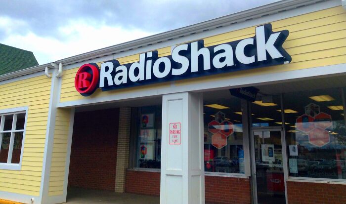 30 Things That Didn&#8217;t Take The World By Storm Like They Promised To And Instead Flopped Massively
