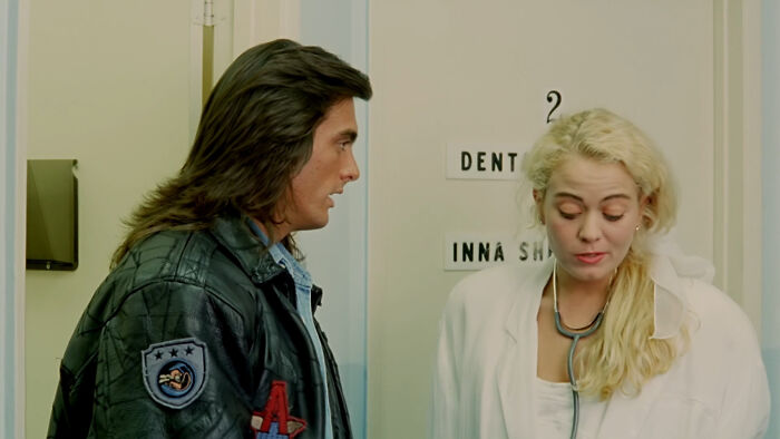 25 Bad Movies That Went So Low That They Actually Went Down In History