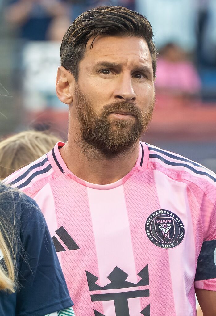 50 Must-See Photos That Reveal The Highest Paid Athletes Of 2025