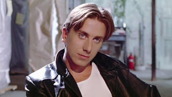 31 Iconic Photos Of Actors Who Were The Ultimate Heartthrobs Of Their Time