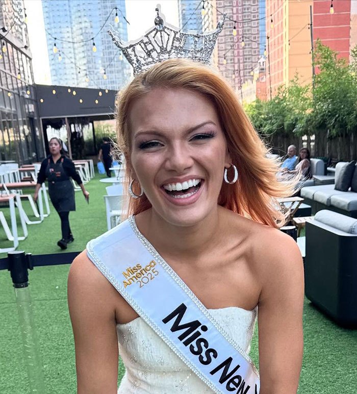 Mass Outrage Over Miss America Cassie Donegan&#8217;s Makeup, With Many Asking For Makeup Artist To Speak Out