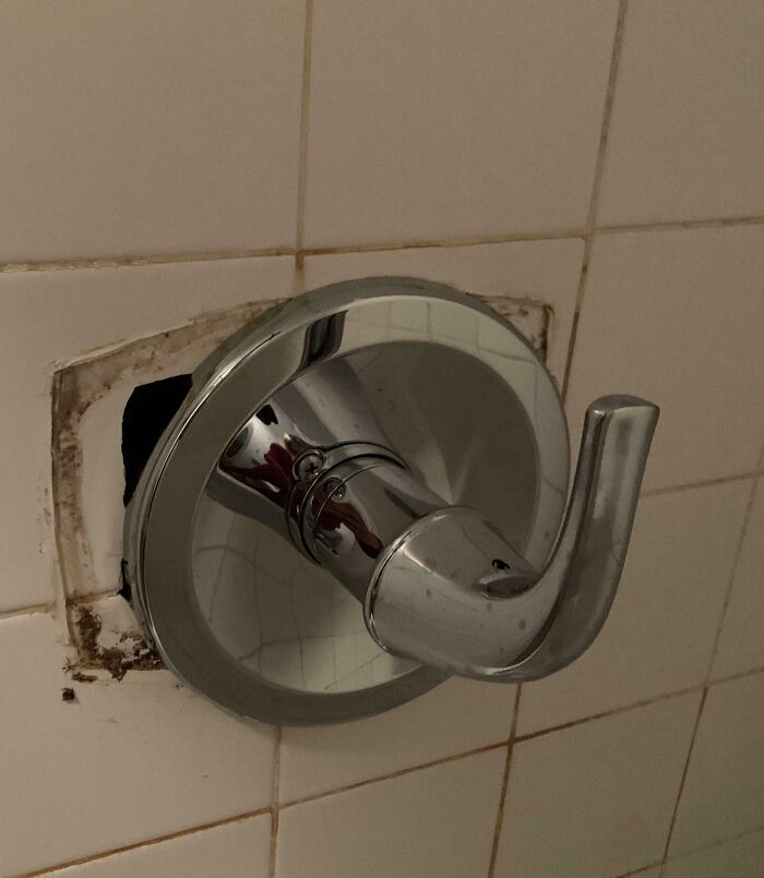 76 Times Landlords Were So Horrible, Renters Wanted To Run Away (New Pics)