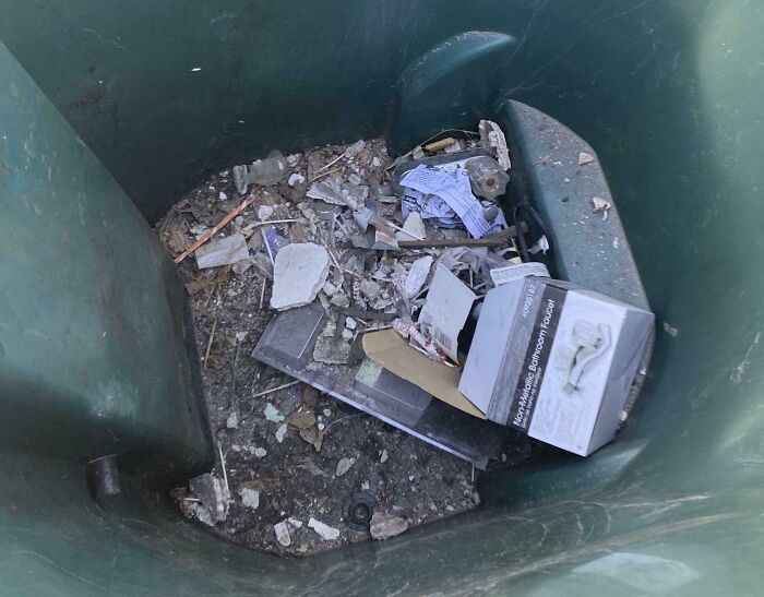 76 Times Landlords Were So Horrible, Renters Wanted To Run Away (New Pics)