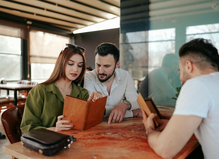 &#8220;Maybe If You Hadn&#8217;t Boned Our Son’s Girlfriend&#8221;: 111 Crazy Stories Servers Overheard