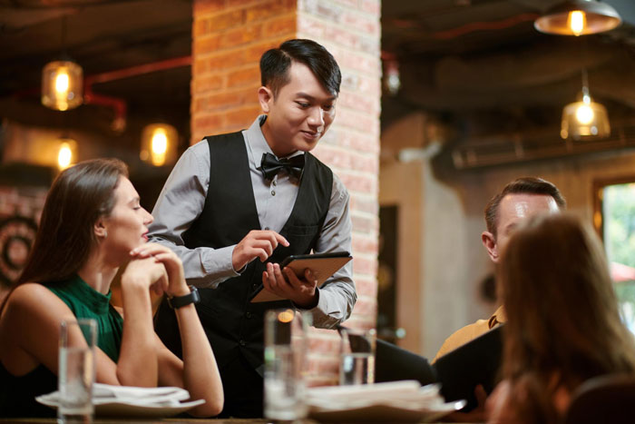 Asian GF Gets Weird After White BF Orders The Most Chinese Dish On The Menu, He’s Baffled