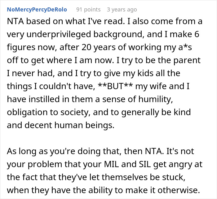 Dad Stands Up To His Sister After She Says His Girls Made Their Cousin Feel Poor