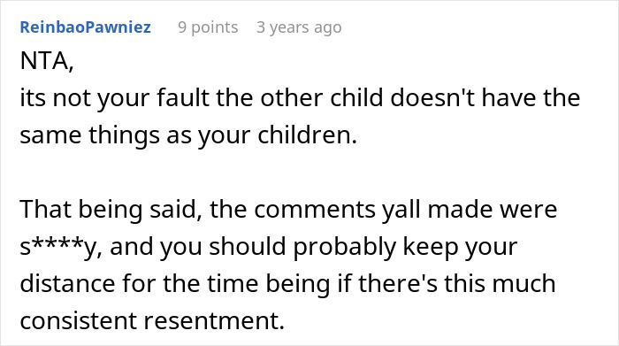 Dad Stands Up To His Sister After She Says His Girls Made Their Cousin Feel Poor