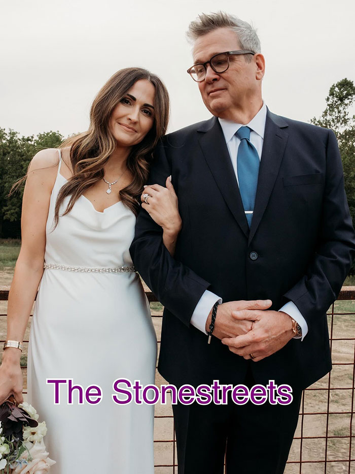 ‘Modern Family’ Star Eric Stonestreet Gets Married, On-Screen Husband Jesse Tyler Ferguson Reacts