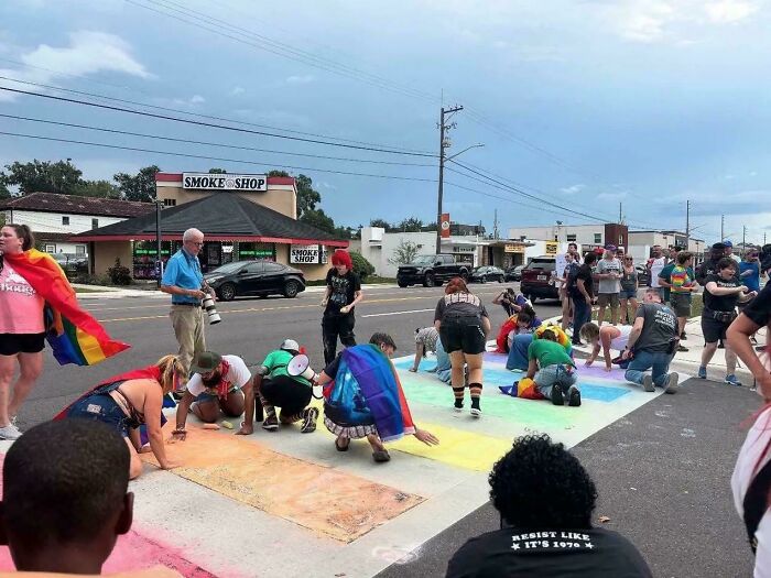 “Chaotic Good”: 57 People Who Did The Right Thing, Their Own Way (New Pics)