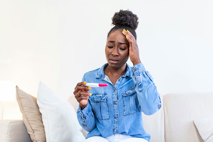 Boyfriend Tampers With Girlfriend’s Birth Control, Smiles When She Finds Out She’s Pregnant