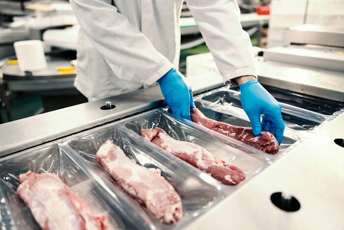 52 Unholy Health Violations In Restaurants That Inspectors Had The Unfortune To Witness
