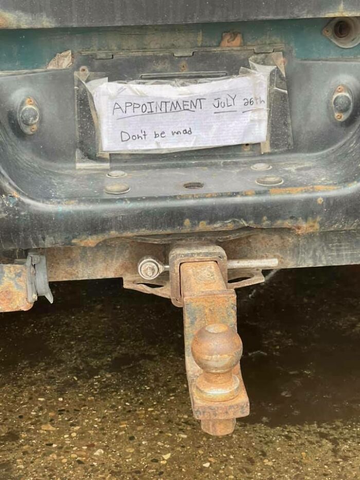 69 Times Car Mechanics Had To Take Pics Of What They Were Dealing With So Others Would Believe Them