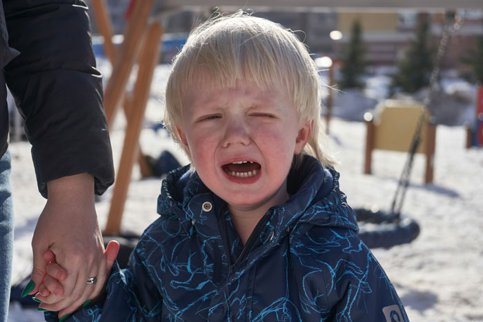 Mom At Park Defends Toddler After Stranger Escalates And Shouts At Child For Running On Gravel
