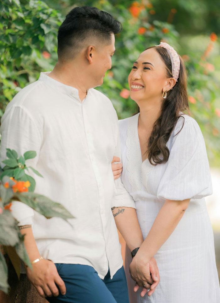 Woman Breaks Engagement After Fiancé Says He Loves His Mom The Most, His Family Goes Ballistic