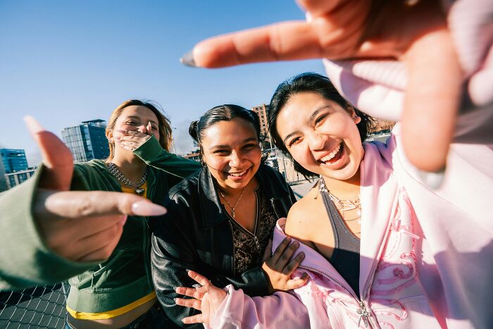Texas Therapist Goes Viral With Chilling Observations About Gen Z’s Mental State
