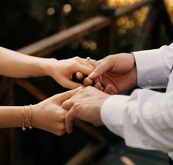 Guy Learns The Hard Way That An &#8220;Open Marriage&#8221; Is Way More Fun For His Wife Than Him