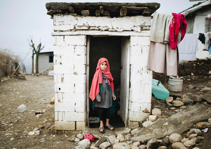 64 Honest Street Shots By This Turkish Photographer