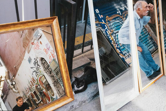 64 Honest Street Shots By This Turkish Photographer