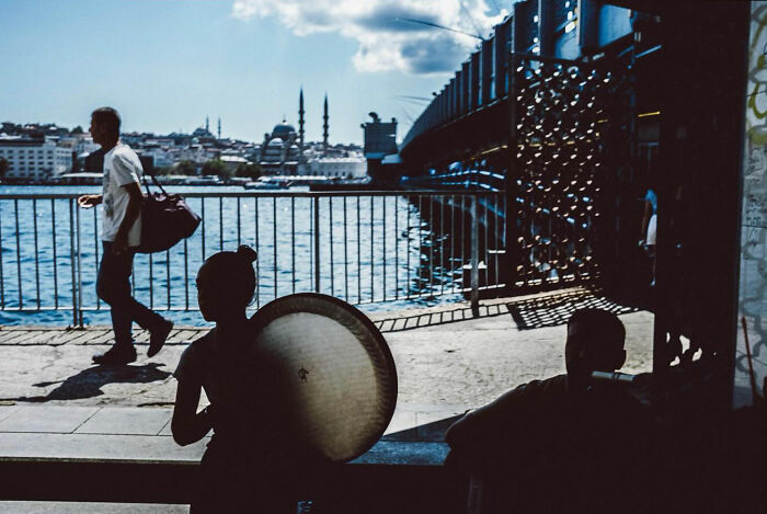 64 Honest Street Shots By This Turkish Photographer