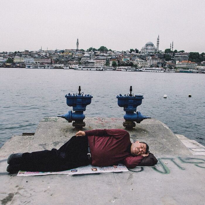64 Honest Street Shots By This Turkish Photographer