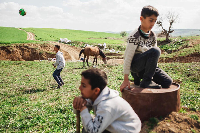 64 Honest Street Shots By This Turkish Photographer