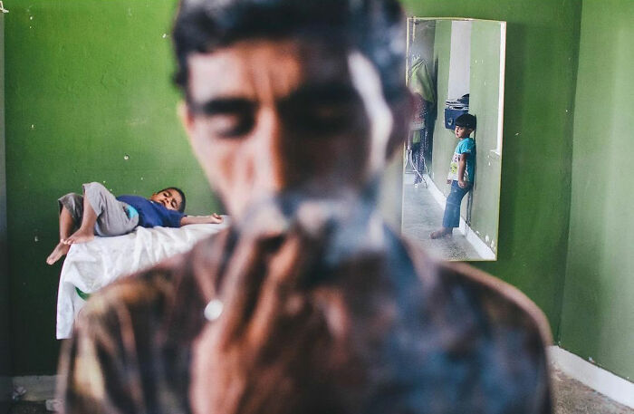 64 Honest Street Shots By This Turkish Photographer