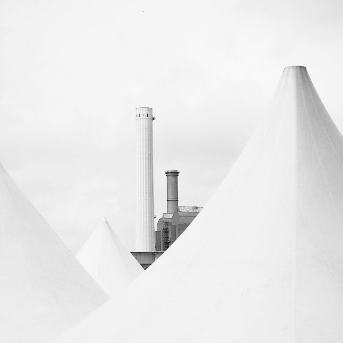 25 Powerful And Winning Shots Of The 50th AAP Magazine Contest “Shapes”