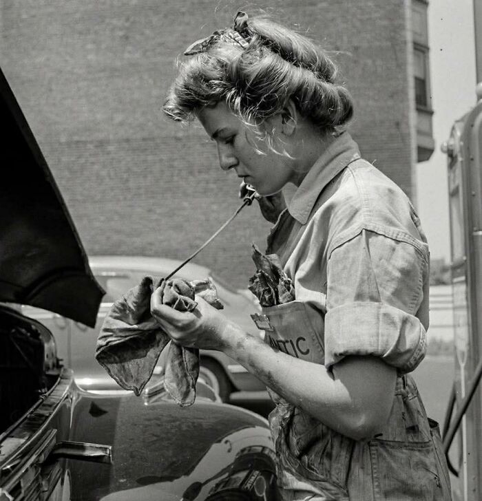 87 Old Photos That Show People’s Lives From A Different Time