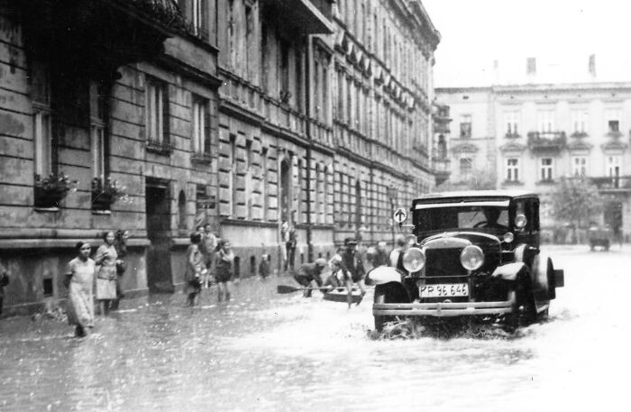 87 Old Photos That Show People’s Lives From A Different Time