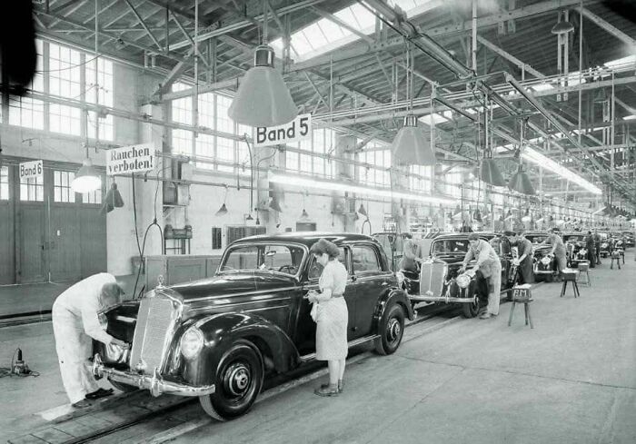 87 Old Photos That Show People’s Lives From A Different Time