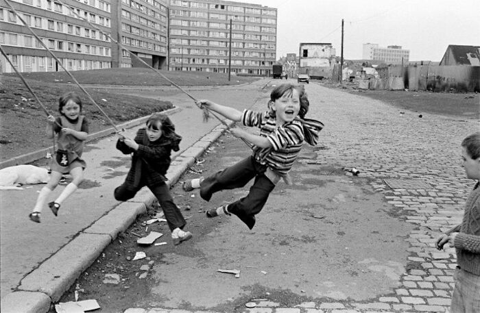 87 Old Photos That Show People’s Lives From A Different Time