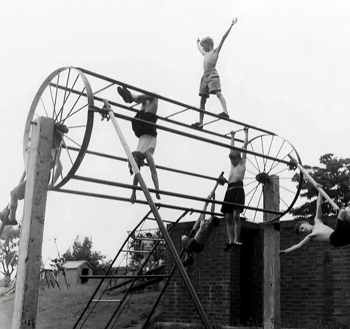 33 Historic Photos Of Playgrounds That Show How Being A Kid Back Then Was A Life Risk