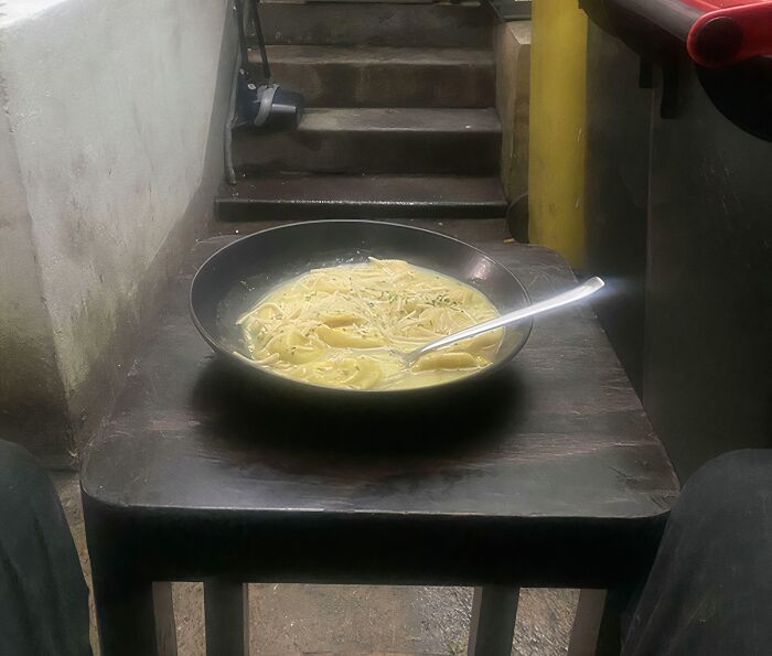 “It Looks Like A Prison And Feels Like One Too”: 60 Of The Worst Break Rooms Ever