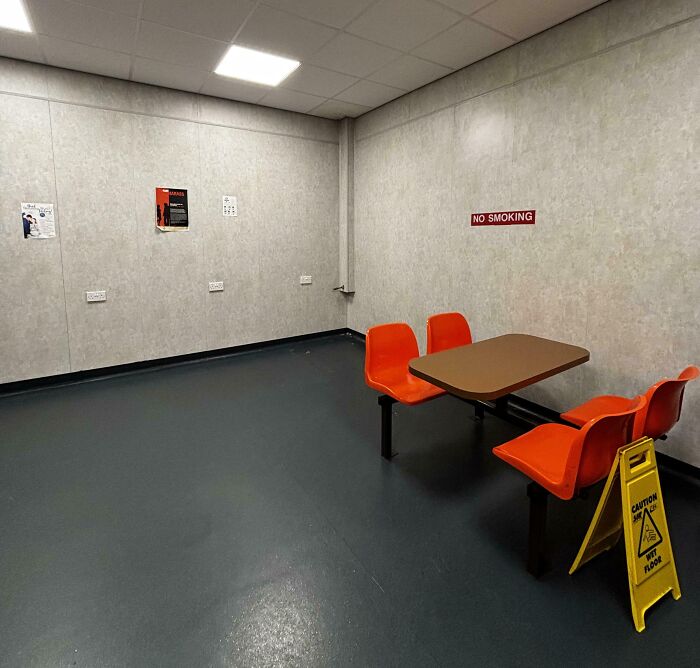 “It Looks Like A Prison And Feels Like One Too”: 60 Of The Worst Break Rooms Ever