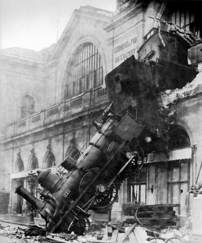 73 Photos With Strange And Unexplained Histories