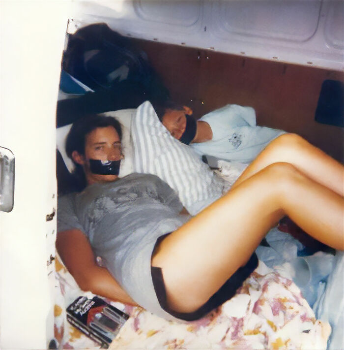 73 Photos With Strange And Unexplained Histories