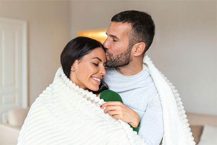 “Like A Raccoon”: 55 Women Share Their Revelations After Living With Men