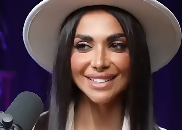 Influencer Proclaims &#8220;Job Your Love&#8221; And People Can&#8217;t Help But Meme It
