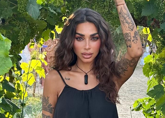 Influencer Proclaims &#8220;Job Your Love&#8221; And People Can&#8217;t Help But Meme It