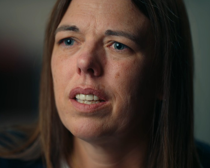 Mom Makes Shocking Confession After Anonymously Bullying Daughter For A Year