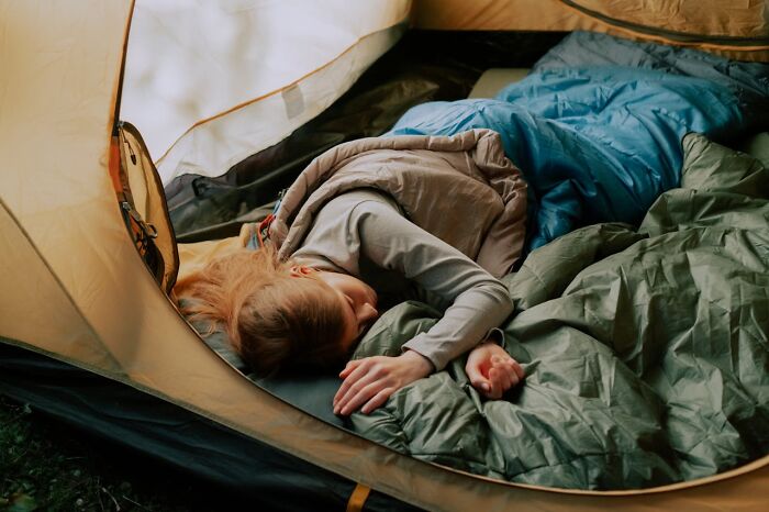 35 Creepy Stories That Are Perfect To Tell In The Dark Woods In Front Of A Camp Fire