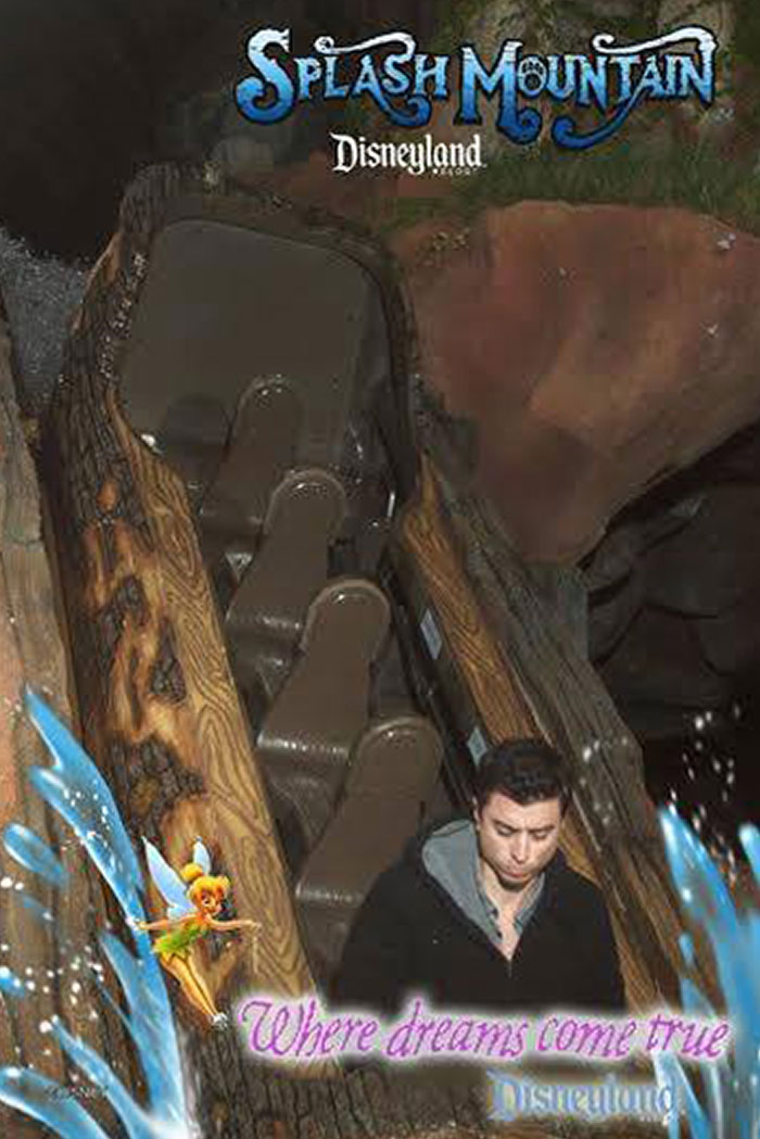 54 Of The Best Photos People Brought Home After A Trip To An Amusement Park