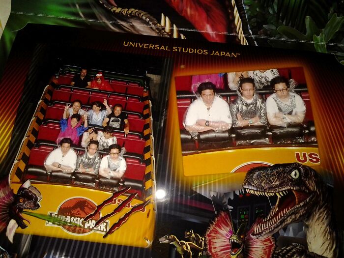 54 Of The Best Photos People Brought Home After A Trip To An Amusement Park