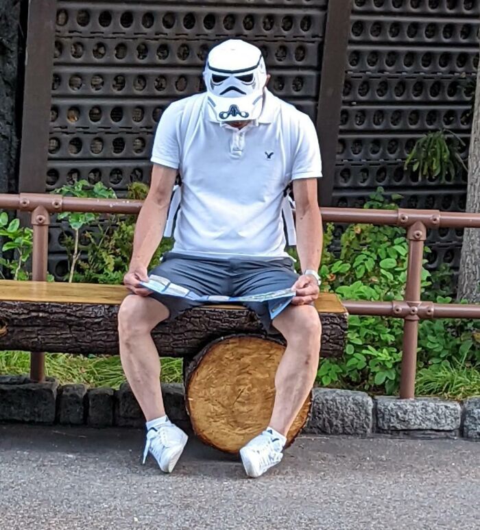 54 Of The Best Photos People Brought Home After A Trip To An Amusement Park