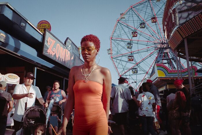 50 Unforgettable Moments Captured On The Streets By Billy Dinh