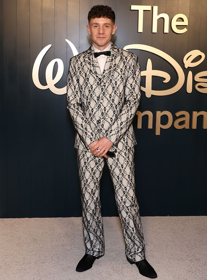&#8220;Looks Like A French Maid Diaper&#8221;: These Are Either The Best Or The Worst Emmys After-Parties Looks, You Decide