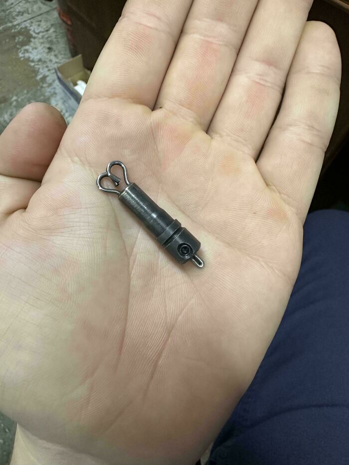 43 Times Customers Left Mechanics Speechless With What Just Rolled Into Their Shops (New Pics)
